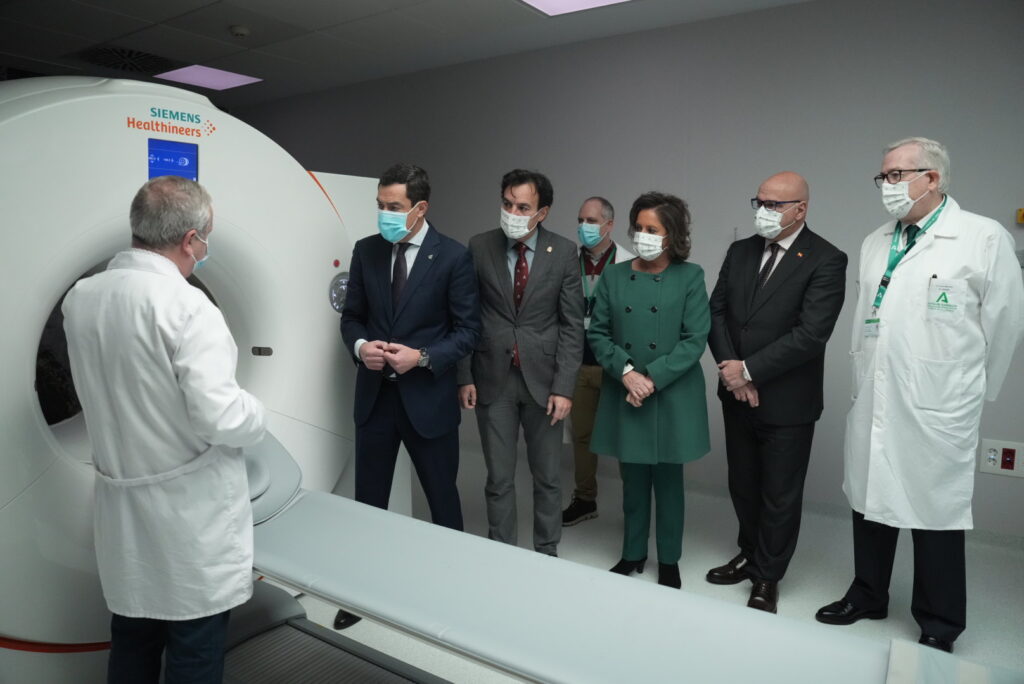 Moreno afirma que el primer PET-TAC y las nuevas gammacámaras del Hospital Universitario de Jaén mejorarán la calidad asistencial y tiempos de espera
