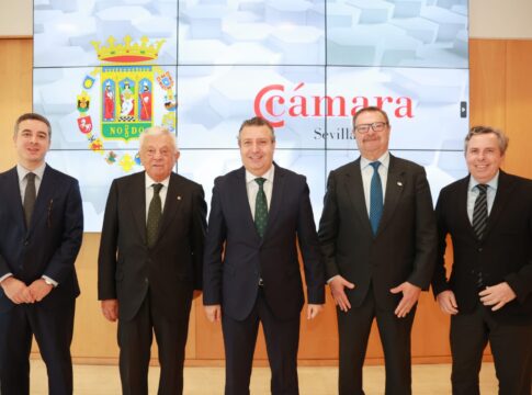 Primer encuentro institucional entre los presidentes de la Diputación y de la Cámara de Comercio de Sevilla