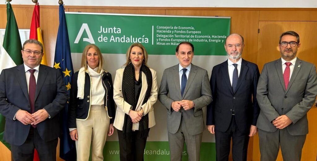 La Junta anuncia una línea de incentivos para empresas con la que fomentará una inversión de más de150 millones en Andalucía