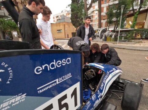 Endesa patrocina el primer vehículo autónomo de Andalucía desarrollado por la escudería de la Universidad de Sevilla