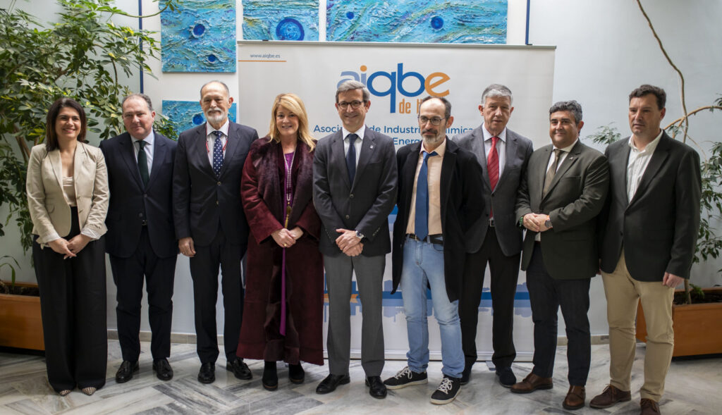 AIQBE ensalza el papel de la industria en Huelva como palanca de desarrollo de futuro
