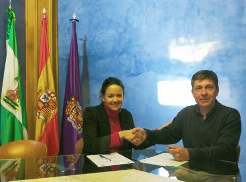 El Ayuntamiento, a través del Patronato Municipal de Asuntos Sociales, suscribe un convenio con Cáritas Diocesana de Jaén para agilizar la concesión de ayudas de emergencia a familias de la ciudad
