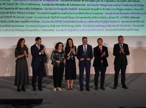 Moreno: “Andalucía es ejemplo de conciencia social y estará siempre con las personas afectadas con enfermedades raras”