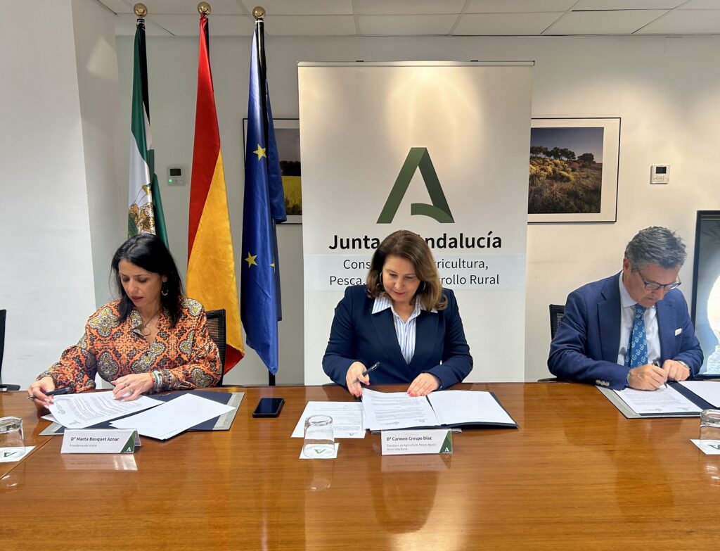 Ifapa y Colegio de Ingenieros Agrónomos unen fuerzas para avanzar en I+D+i agroalimentaria
