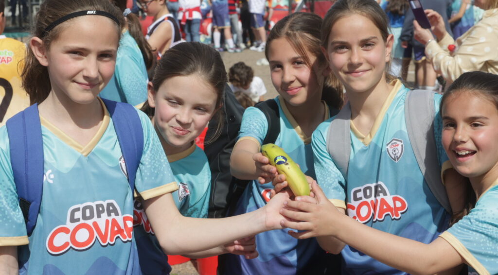 COVAP y 5 al Día aconsejan meriendas saludables en menores, pues más del 50% optan por alimentos poco nutritivos