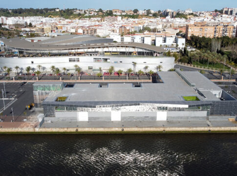 El Puerto de Huelva construirá un pantalán pesquero para ampliar la línea de atraque en la Lonja