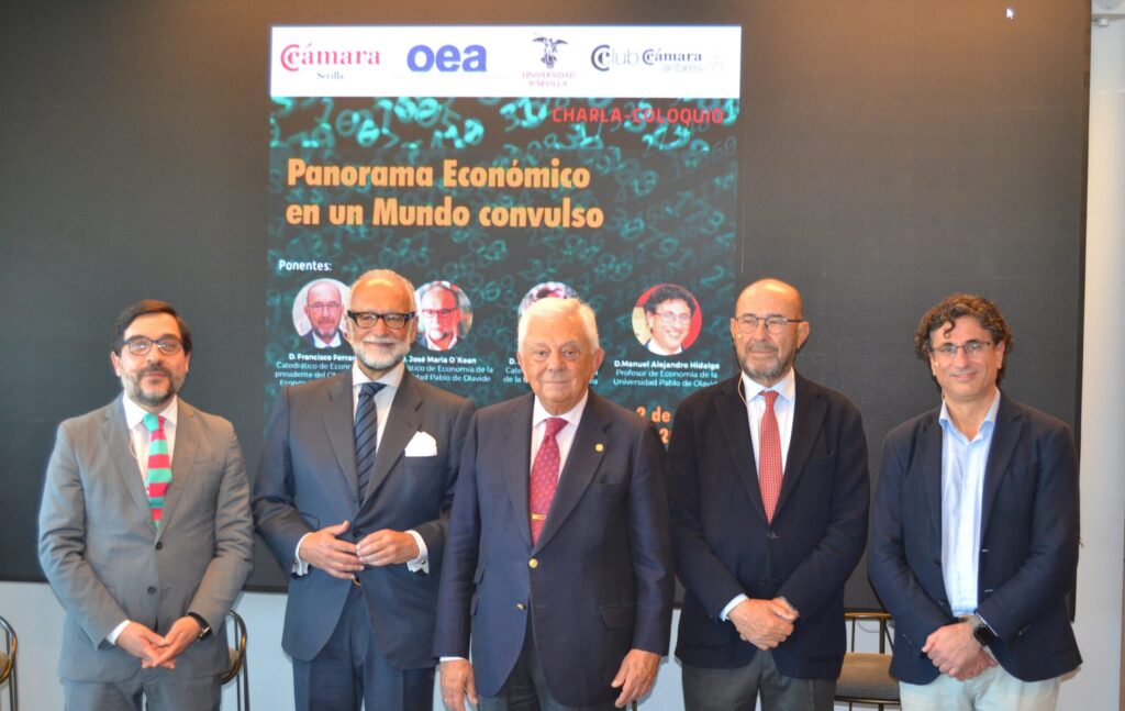 Economistas sevillanos auguran un crecimiento del 2,5% para España en un panorama geopolítico mundial “incierto”