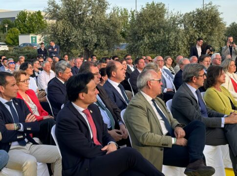 El alcalde de Jaén asegura que “el aceite de oliva virgen extra forma parte de la definición de capitalidad de Jaén”