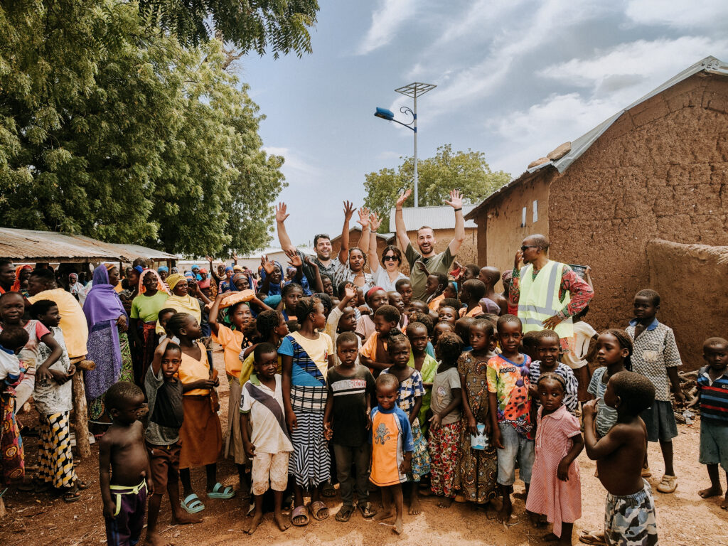 ‘Un pozo que transforma vidas’: AOKlabs facilita el acceso a agua potable a más de 3.000 Personas en Ghana