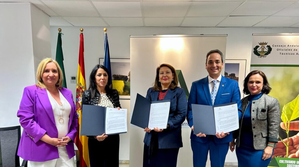 Junta y CACOITA fijan nuevas líneas de cooperación para fomentar el I+D+i y la digitalización en el campo