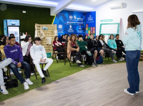 Más de 1000 alumnos españoles e italianos descubren el valor del agua y el medio ambiente gracias a la fundación malagueña Ly Company