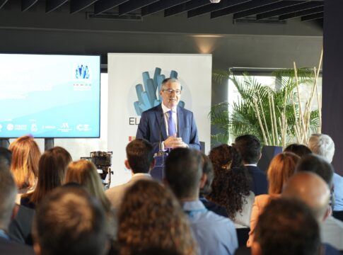 Salado: “La provincia de Málaga será un referente internacional en economía azul, que se distinguirá por la protección y la restauración ambiental del litoral”