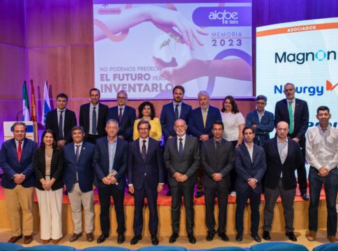 Huelva acapara la mitad de los 11.000 millones de inversión industrial captada en Andalucía