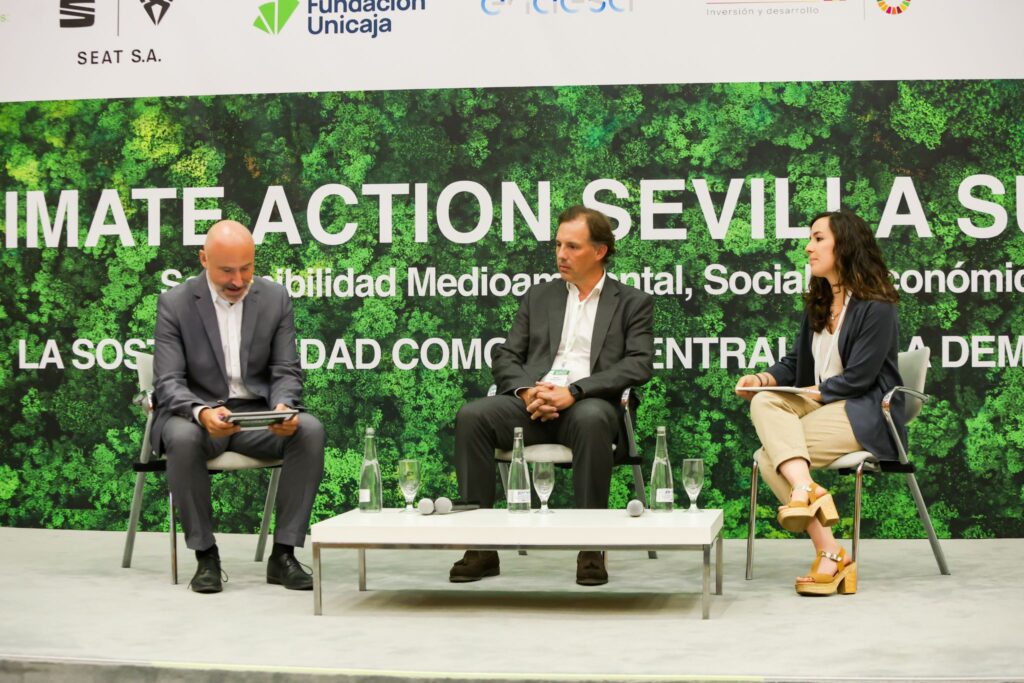 SEAT y Endesa proponen relanzar el vehículo eléctrico en España mediante nuevas inversiones y mejoras en la electrificación