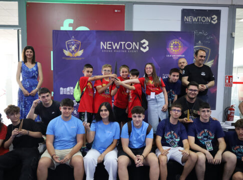 'NEWTON3 Drone Racing Event' acoge a más de 600 personas en una competición donde 110 estudiantes han demostrado sus capacidades en programación y vuelo de drones