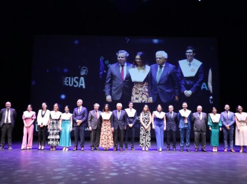 Eusa celebra su acto de graduación apostando por la empleabilidad