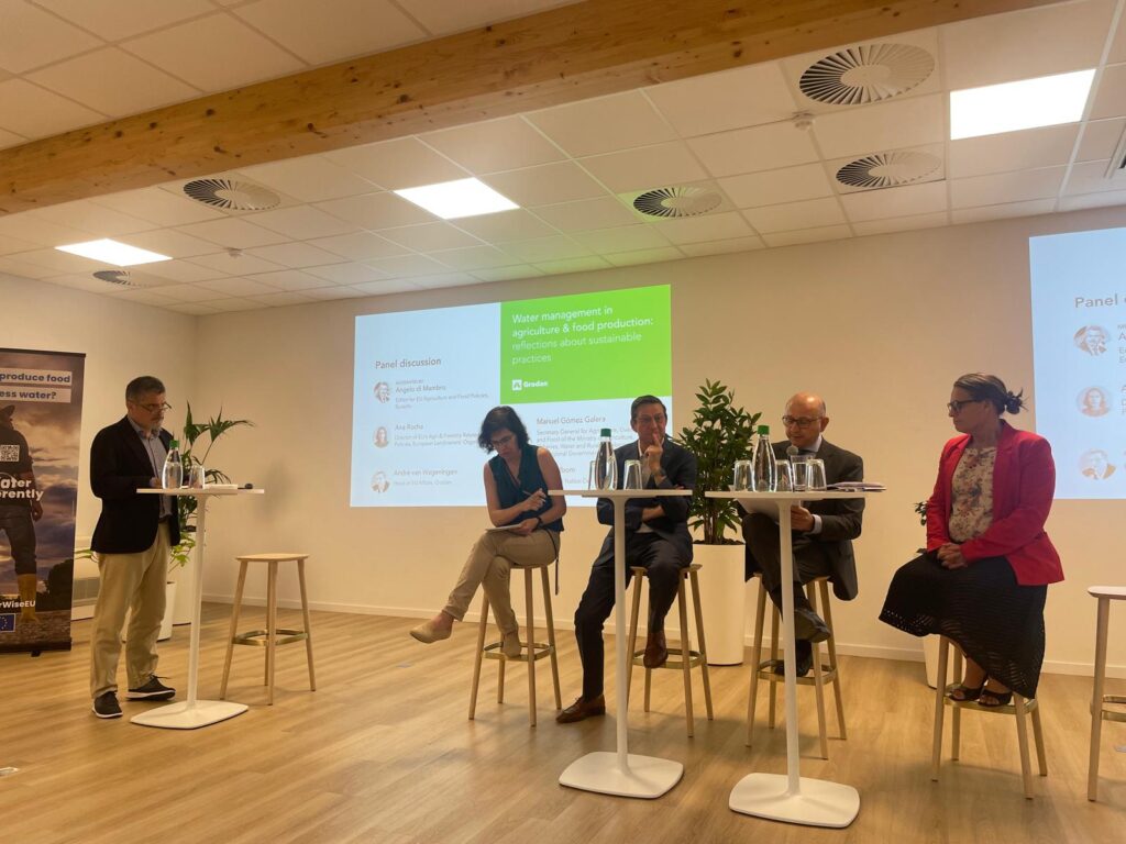 La Consejería de Agricultura expone en Bruselas el modelo andaluz de gestión del agua en los cultivos
