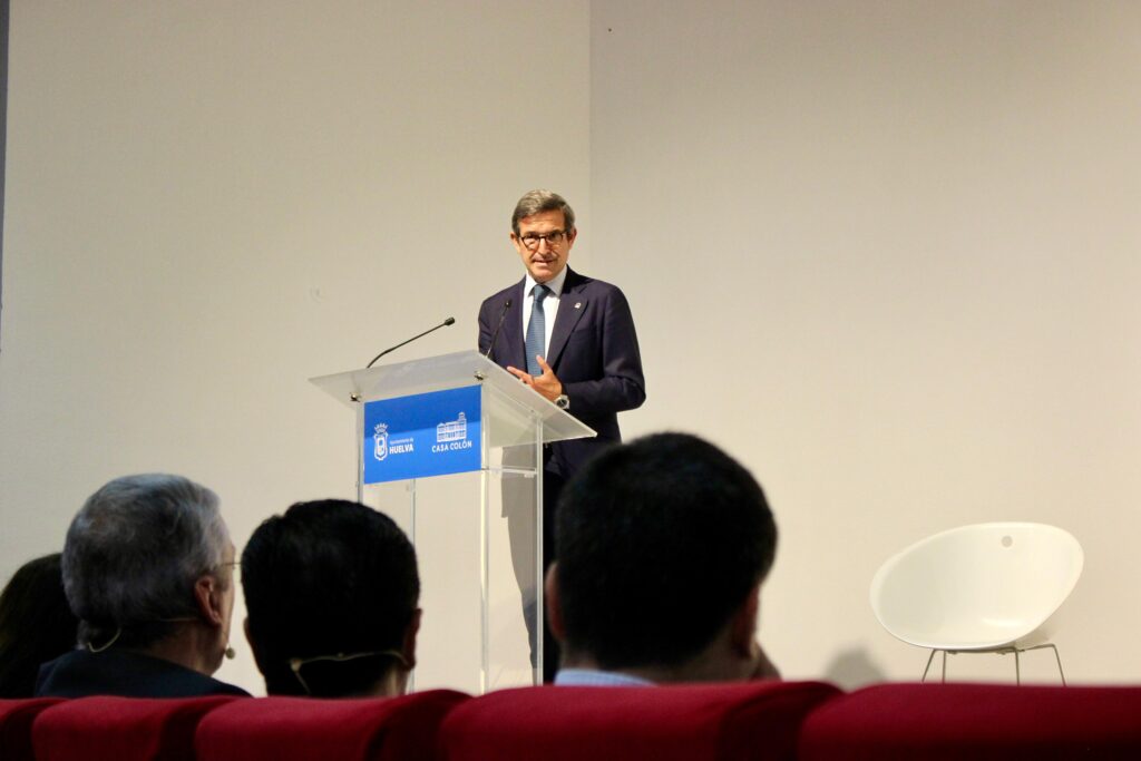 Jorge Paradela destaca la transformación de la industria onubense hacia un modelo sostenible