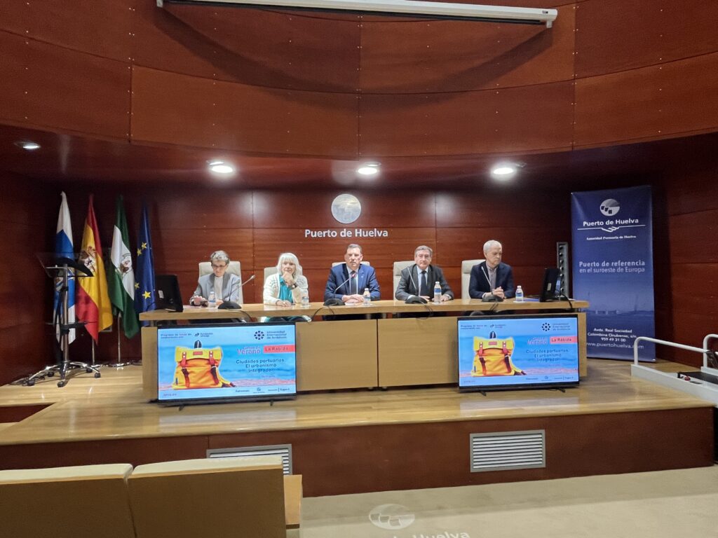 Puertos andaluces impulsan un curso de verano de la UNIA, que analizará el papel que desempeñan los puertos en el urbanismo ‘integrador’ de las ciudades