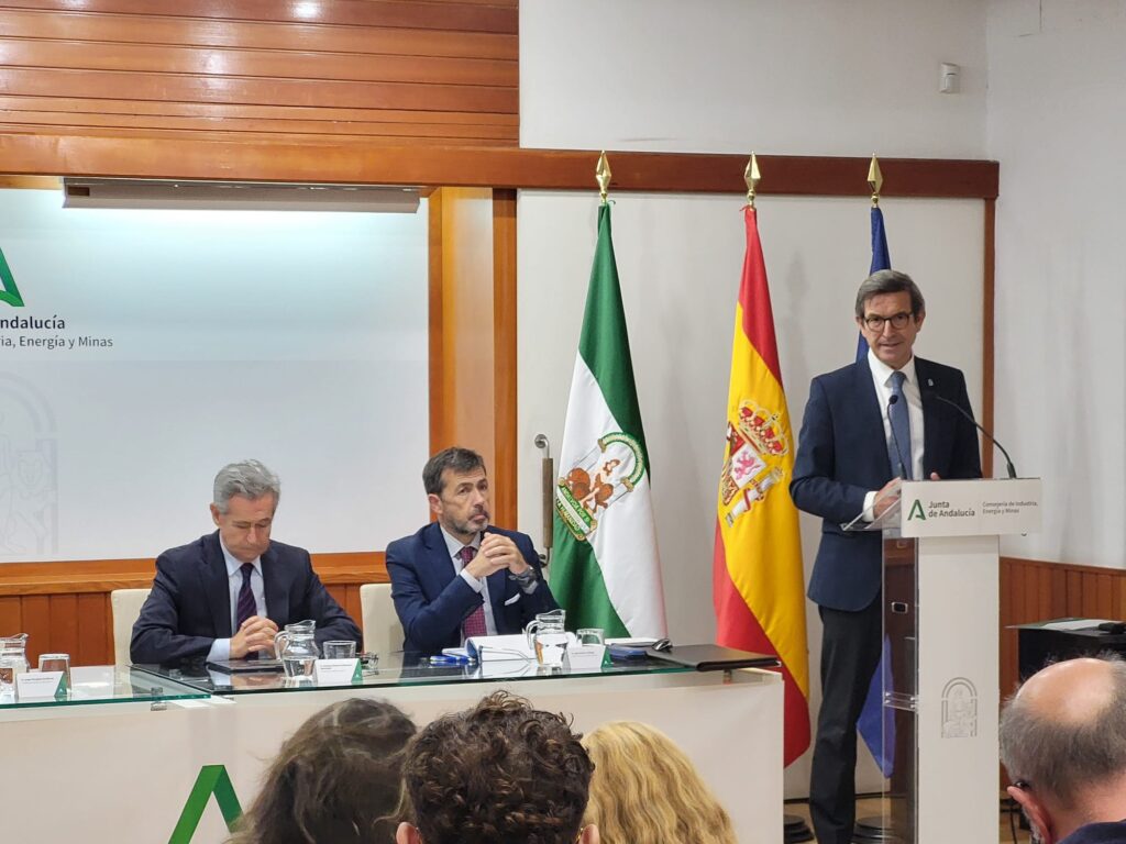 El sector aeroespacial andaluz facturó 2.743 millones, un 16,4% más, y generó 14.440 empleos directos en 2023