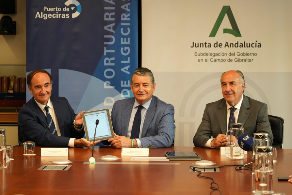 La Junta abrirá un centro de emprendimiento digital en el Puerto de Algeciras a principios de 2025