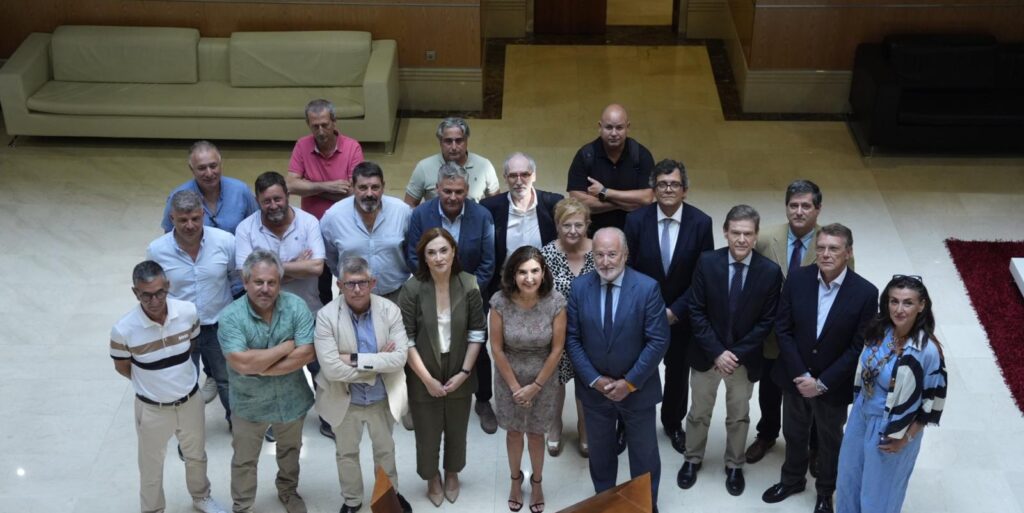 Firmado en la Consejería de Empleo el nuevo convenio de Acerinox hasta 2027