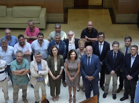 Firmado en la Consejería de Empleo el nuevo convenio de Acerinox hasta 2027