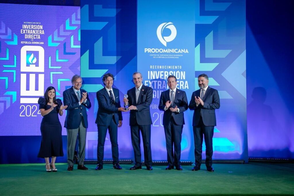 El Gobierno de la República Dominicana premia a la multinacional malagueña Ly Company por ser la “Mejor Inversión Sostenible Extranjera” en el país