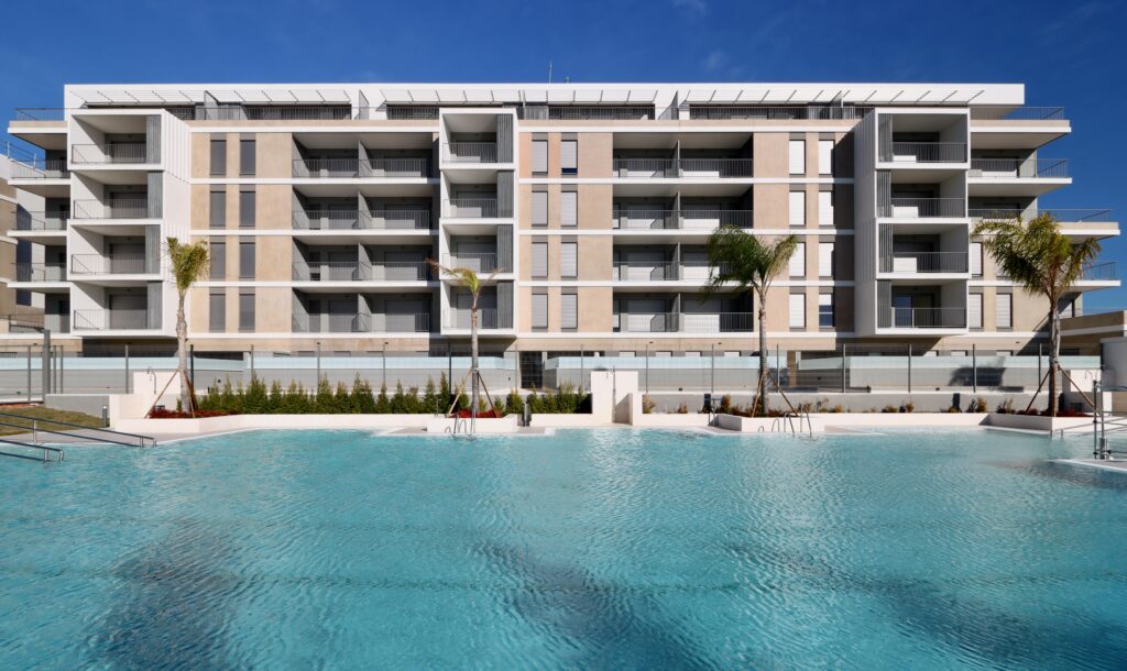 AEDAS Homes entrega tres promociones con cerca de 150 viviendas en Mairena del Aljarafe en las que ha invertido 25 millones