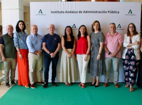 Empleo aborda con representantes del sector un plan estratégico andaluz del trabajo autónomo