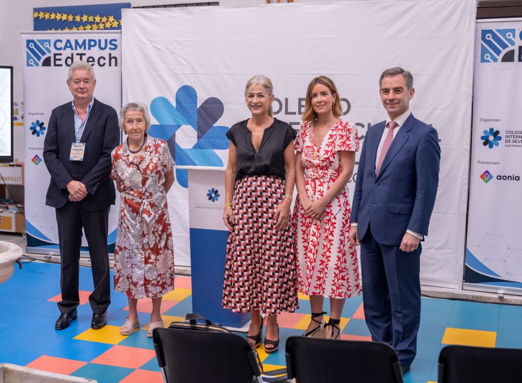 Patricia del Pozo: "En educación, la tecnología no es el fin, sino el medio; debemos usarla para ser más eficientes y avanzar en enseñanza personalizada, creatividad y aprendizaje permanente"