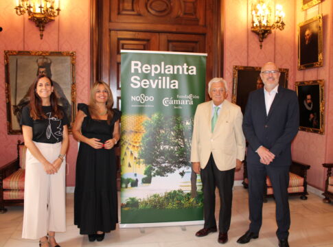 Helvetia se incorpora a ‘Replanta Sevilla’ con una donación de 20 árboles