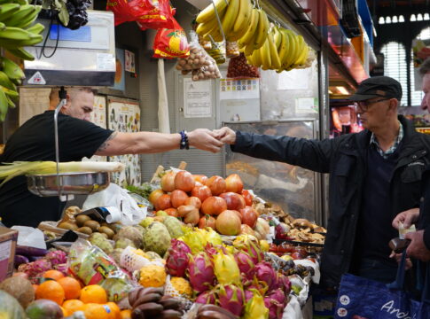 La Cámara de Comercio de Málaga apuesta por la promoción del turismo de compras en los mercados municipales y los centros comerciales abiertos de la provincia