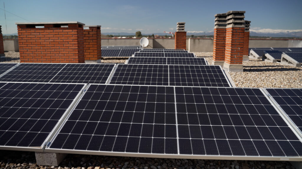 Más de 14.000 viviendas en Andalucía pueden acceder al autoconsumo a través de las comunidades solares de Iberdrola