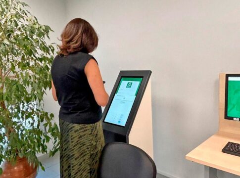 El SAE renueva 690 puntos de empleo y acerca sus servicios digitales a pequeños municipios