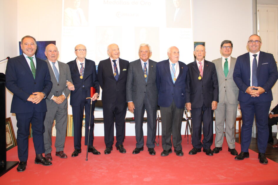 La Cámara de Sevilla entrega su Medalla de Oro a cuatro empresarios sevillanos