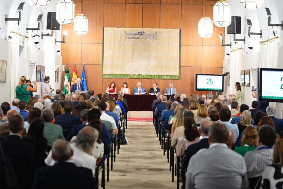 La mediación del SERCLA ahorra más de 900 millones de euros en costes salariales al tejido productivo andaluz en 25 años