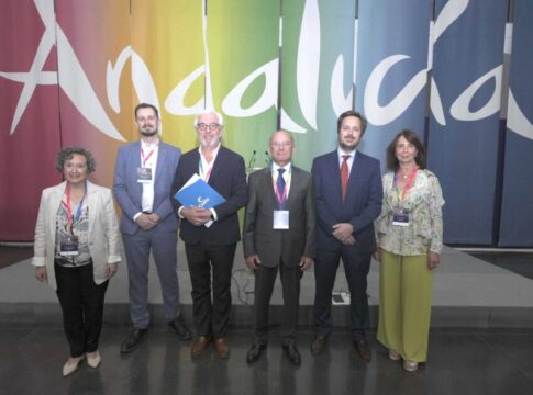 El foro Encuentros Marítimos impulsa la sostenibilidad y la intermodalidad en el sector náutico en Andalucía