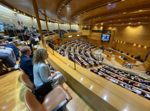 Pilar Miranda reclama en el Senado la llegada del AVE a Huelva