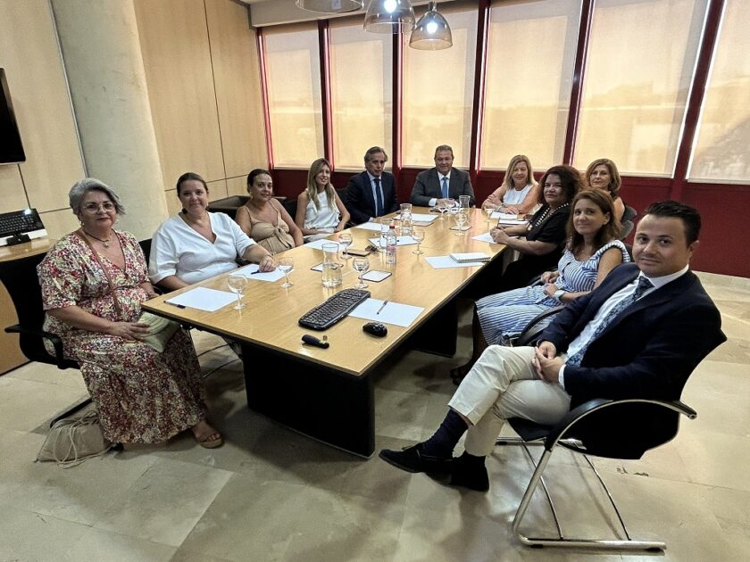 Reunión de Garántia y FAME para apoyar la financiación de empresarias y autónomas andaluzas