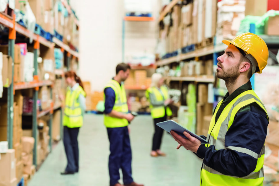 Andalucía concentra el 14,6% de los trabajadores del sector logístico con casi 123.140