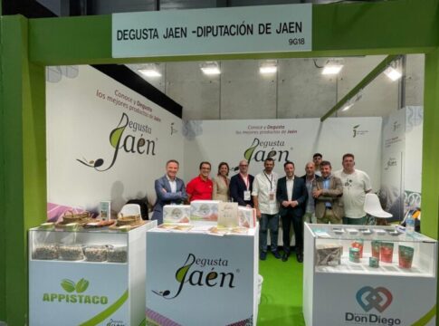 Diputación promociona productos Degusta Jaén en Fruit Attraction, la mayor feria de frutas y hortalizas de España