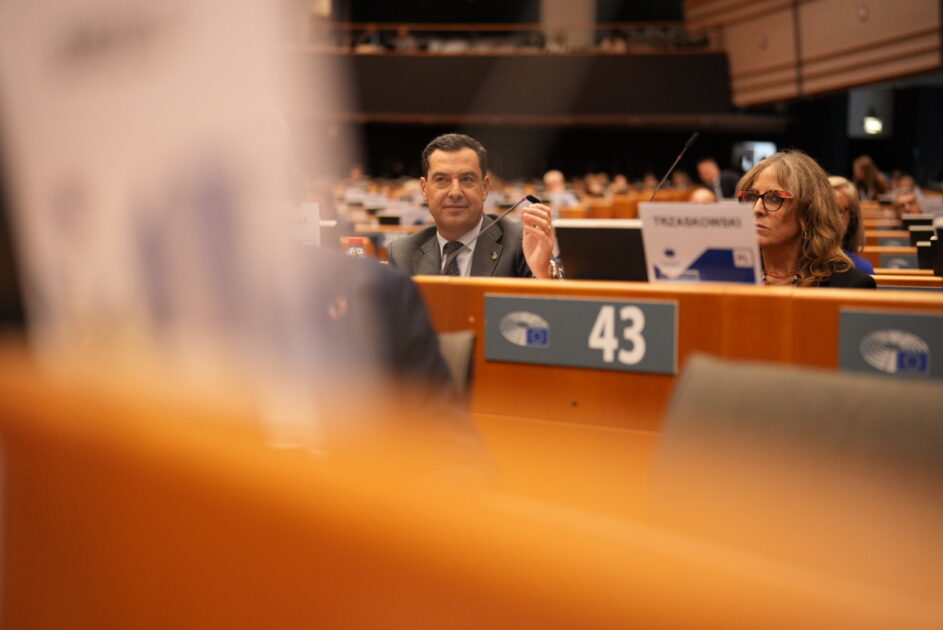Moreno destaca que Andalucía se ha situado como una región influyente y referente en Europa