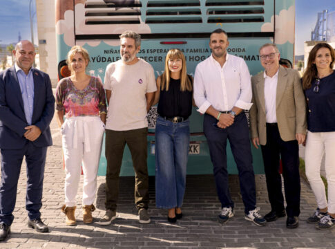 La Fundación Ly Company Agua&Vida se suma a la Junta en su nueva campaña para fomentar el acogimiento familiar de menores tutelados
