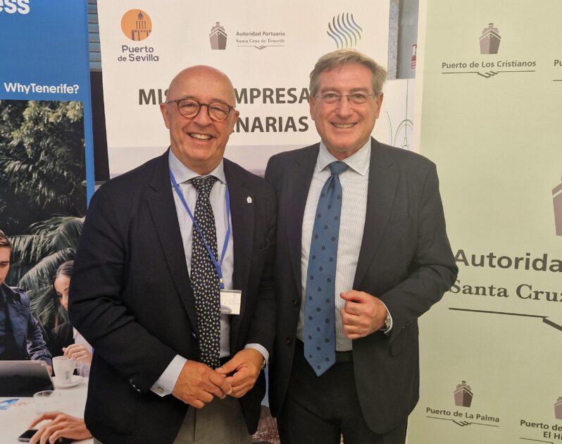 El Puerto de Sevilla afianza relaciones comerciales como puerta logística entre la Península y Canarias