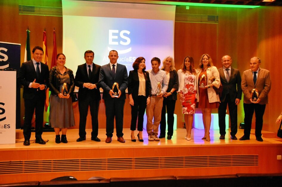 Covirán, DCOOP, Naturales del Sierro, Bold Womban y Carmen Guzmán, reconocidos por su contribución a la economía social