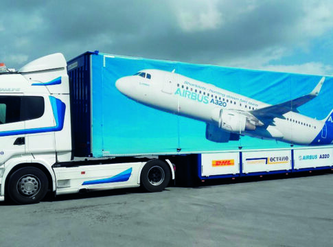 Luis Cienfuegos (Transportes Octavio): “Nuestra principal actividad es el transporte de material aeronáutico”
