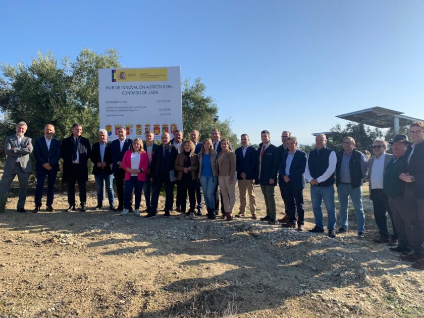 La comarca de El Condado presenta el primer parque solar agrivoltáico