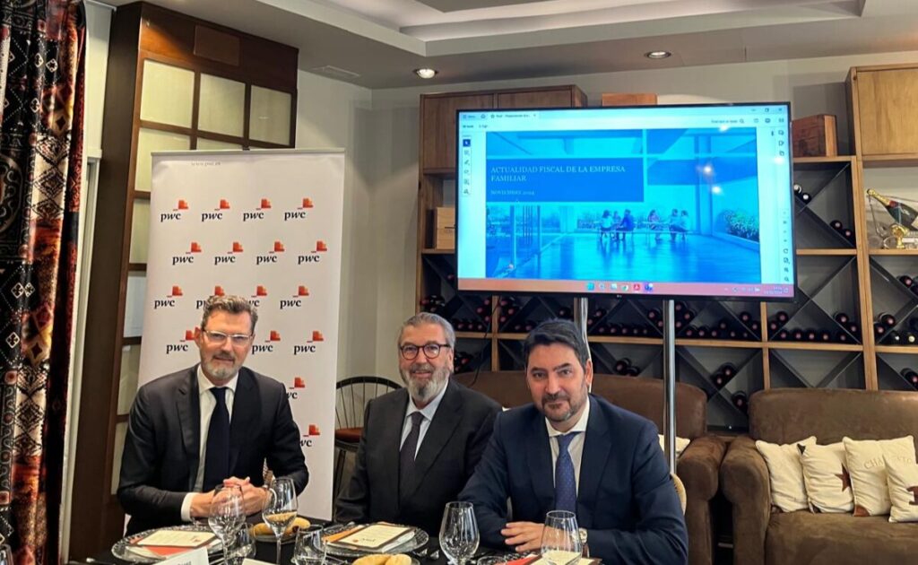 PwC y la Asociación Andaluza de Empresa Familiar se alían para impulsar el asesoramiento fiscal y legal en las compañías de la comunidad