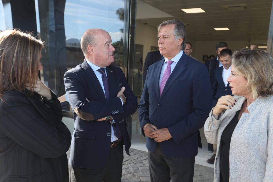 Reunión del Comité Ejecutivo de la Cámara de Comercio de Málaga con el alcalde de Antequera y empresarios de la comarca